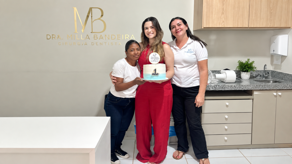 Consultório de Dra. Milla Bandeira celebra um ano de história, conquistas e dedicação aos pacientes.